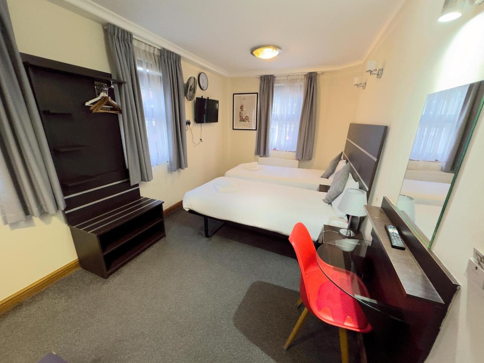 Epsilon Hotel London Bagian luar foto