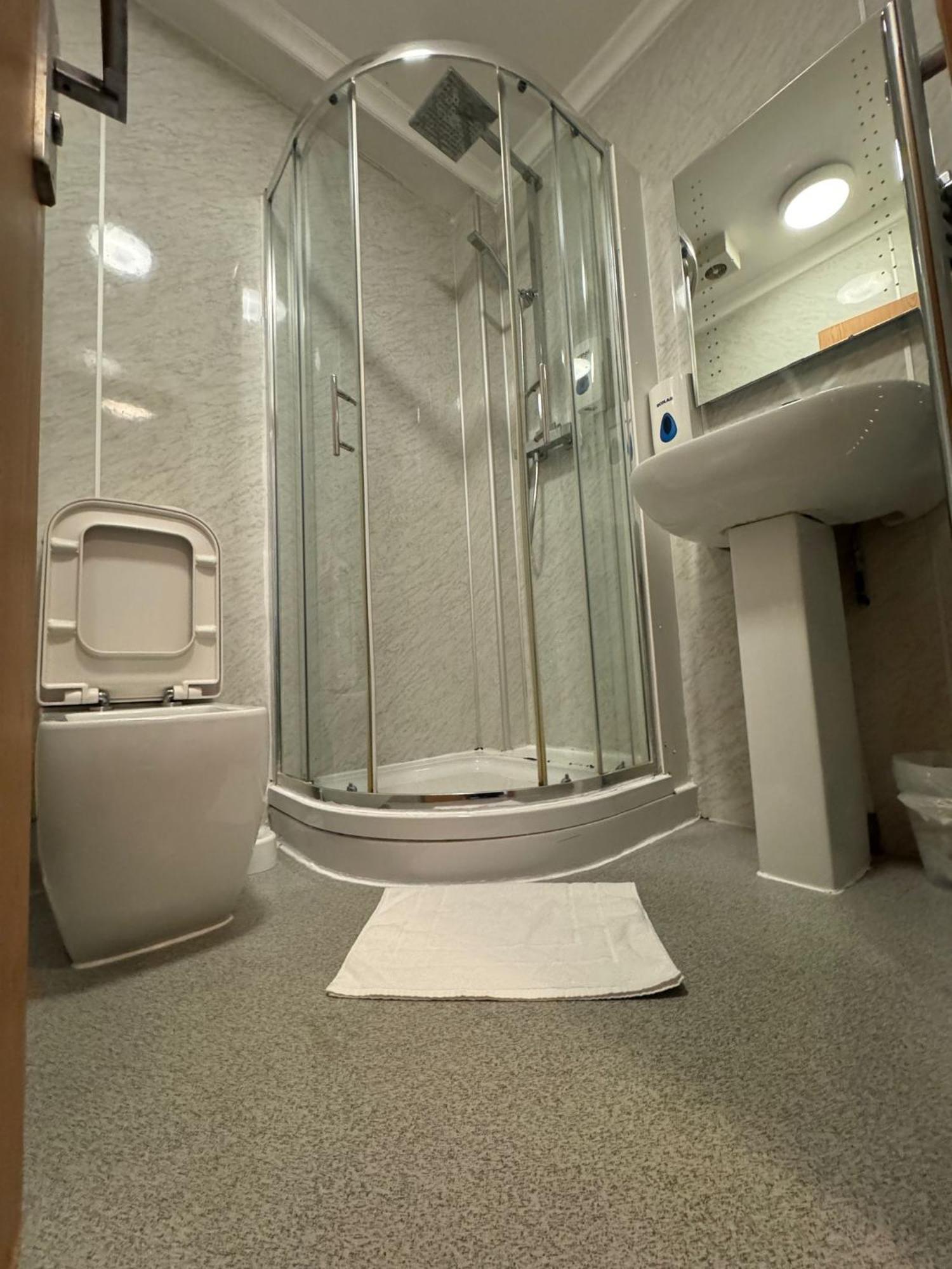 Epsilon Hotel London Bagian luar foto