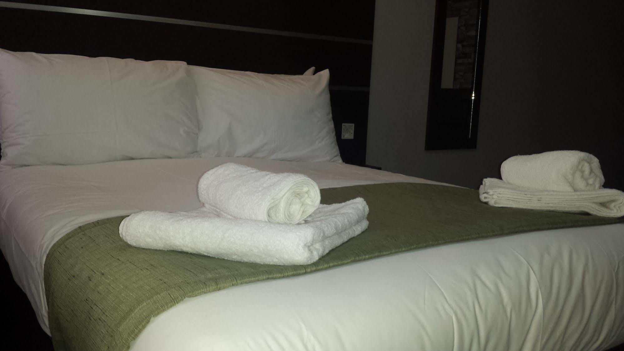 Epsilon Hotel London Bagian luar foto