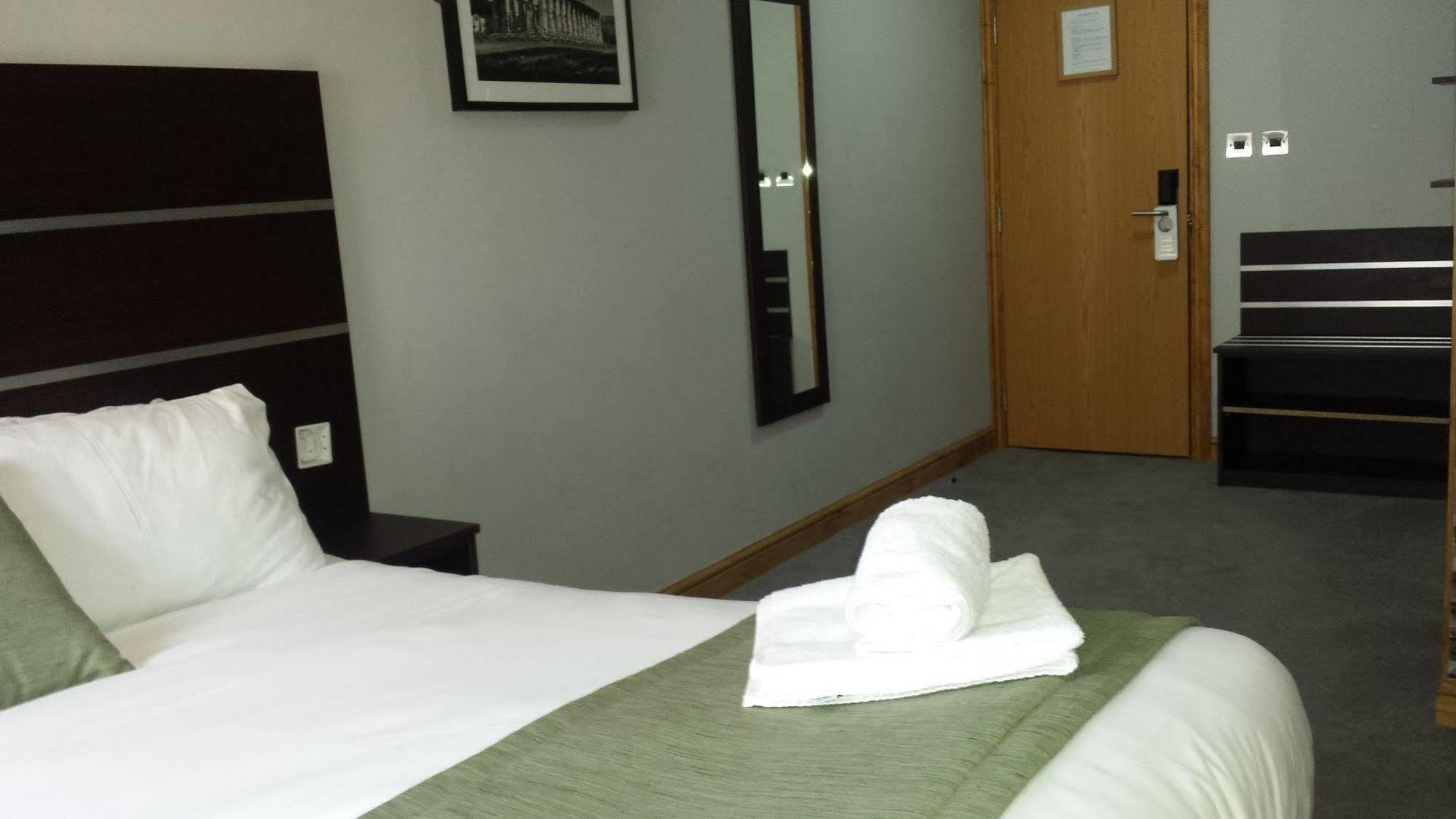 Epsilon Hotel London Bagian luar foto